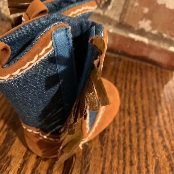 Like New | Denim, Fringe & Faux Suede Baby Cowboy Booties, 0-6 months - Picture 5 of 9